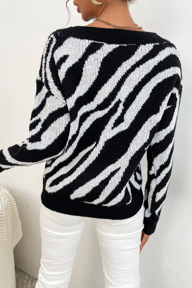 
                  
                    Zebra Print Sweater - JOIYI 
                  
                